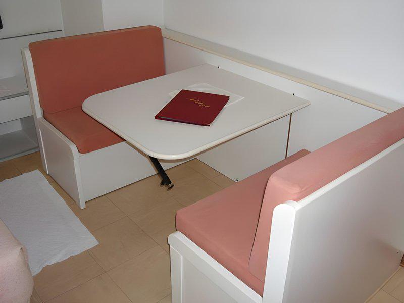 AB748667A1BDFB23388E925B032FC097