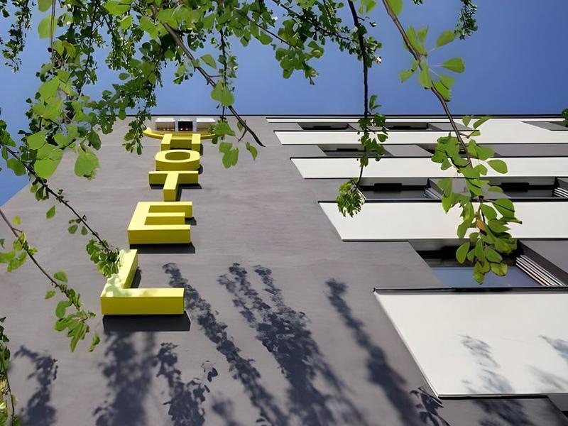 5237716F4AD4695FE4C64C1F29F119B6