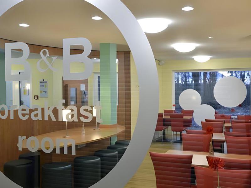 5E95E2FEDA703535BCFECCF2CCE90CB1