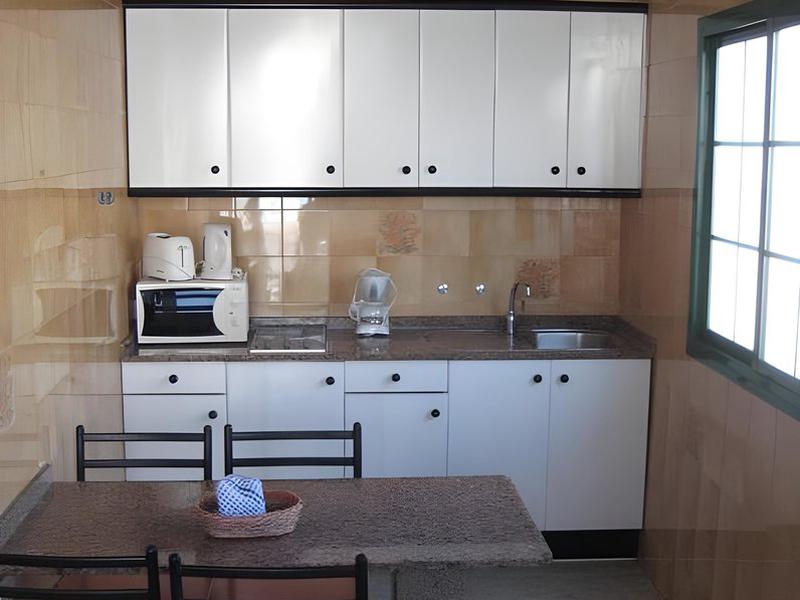 9C779651CCA91B492E4A06B8409DF037