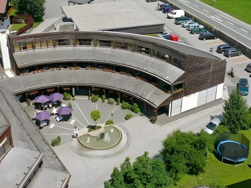 1E554239FA8221479FDD5A9C3FA96145