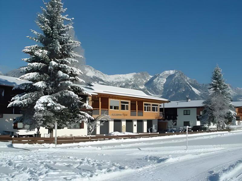 3C12F083EF874F449C5CCCF77B5A5829