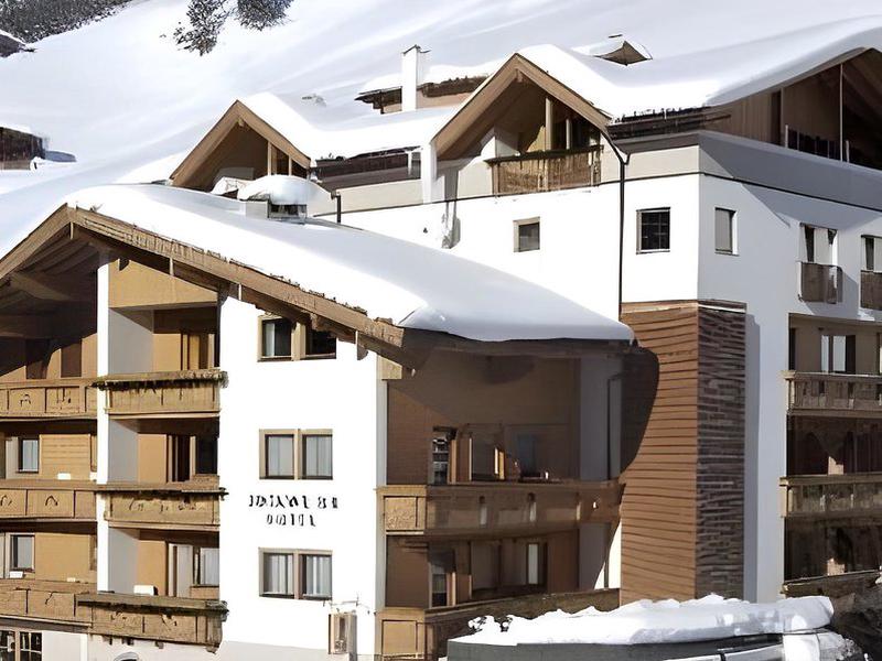 0888EF8CE5E53301AECD9C234BECE8E2