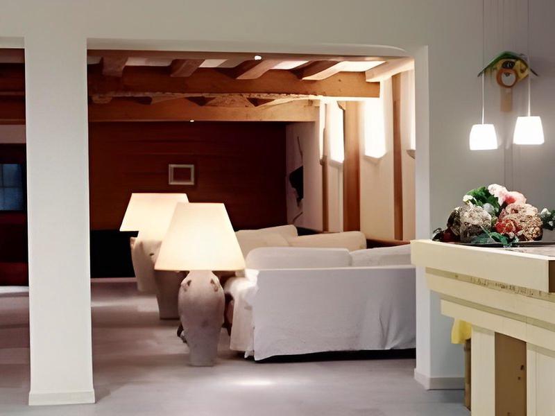 E7901783478471FABE5F95C5E4B032AE