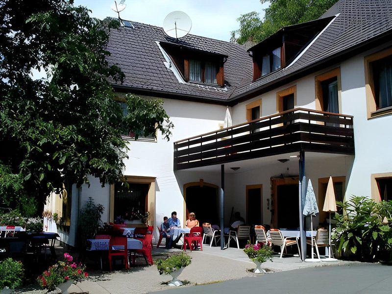 71E0CE1917B767C108E40BB4EFD07A96