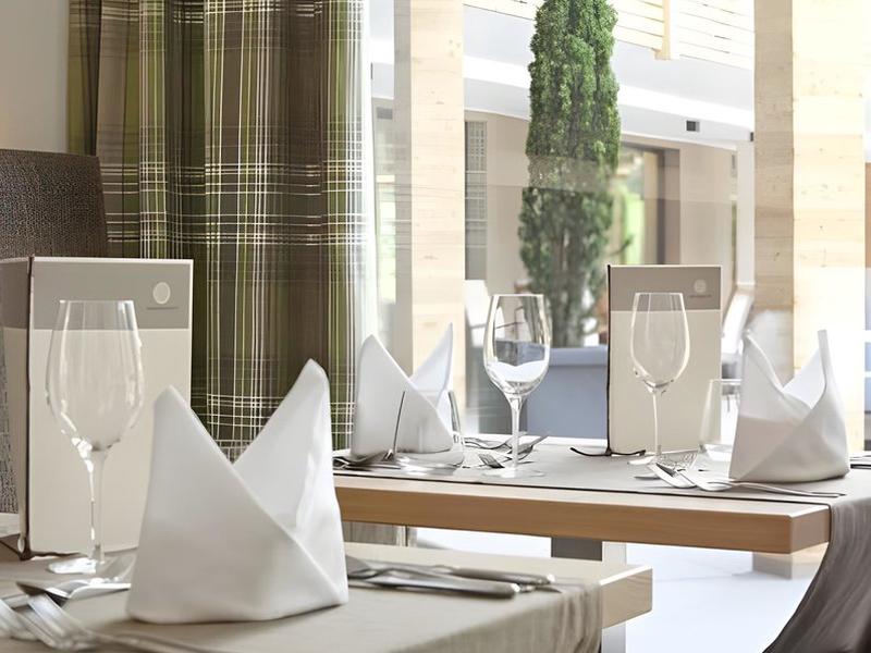 3769E487433D696294C8941156F13830