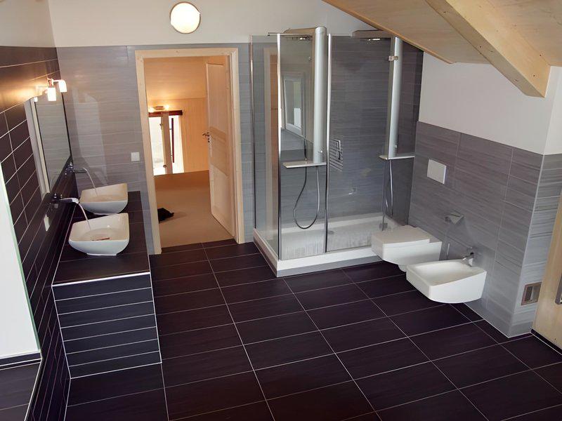 F46766D6FA981D86BF3905E6AFC261D0