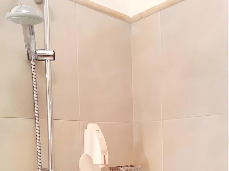 F3D31A7AD98B9B027676EFA791447D64