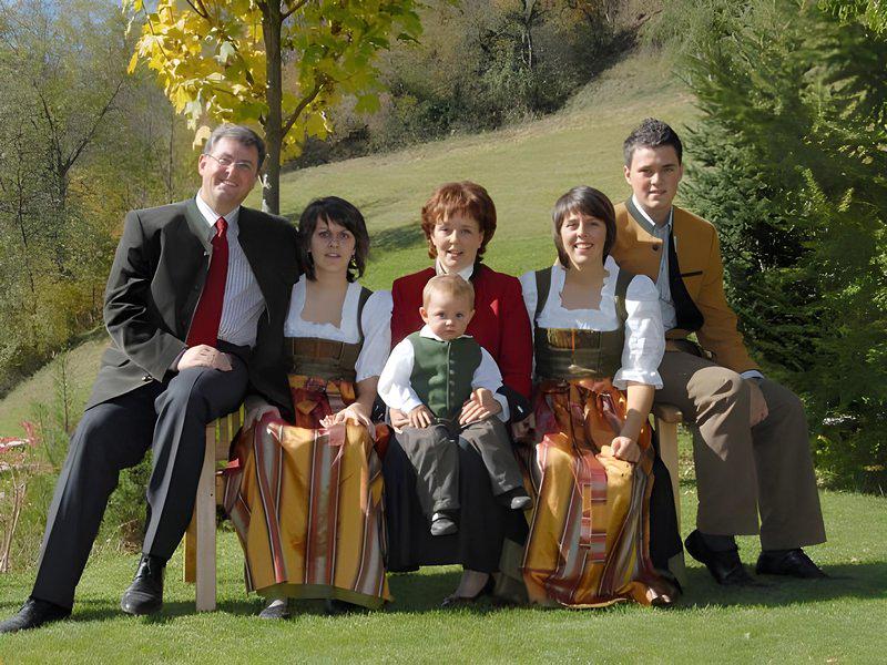 3660F84A285E459BACE6770DC2065DE8