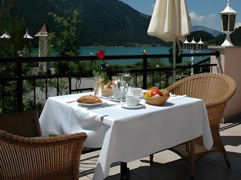 9F92E6A4377D80A574D5DD8BDB5DCF19