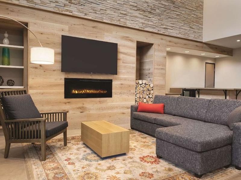 6F271F948664A4EEA3E1C55C18902765