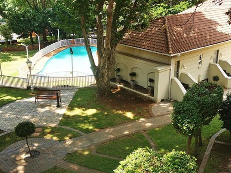 F95FAE7C69BA354829F5BF0ABBC85900