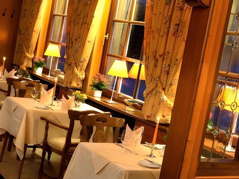 DE9C43816D1A5ADA0C76F9A3EA68EBE5