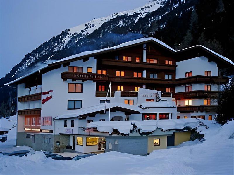 6D15339EF30C77377DFBEBE0385497BB