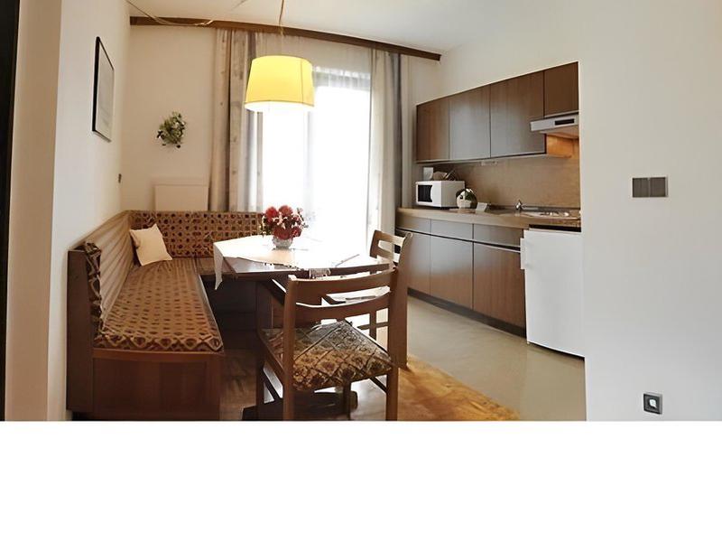 577FC7E7822071E65E9C31B4364D190C