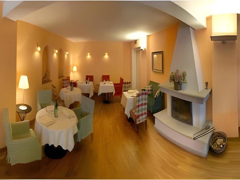 B2556463B95C010A810566E2E448246F