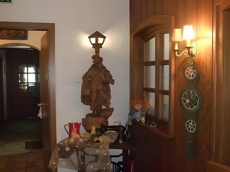 8215AE2736CDCC37D2592A88B0F84AA5