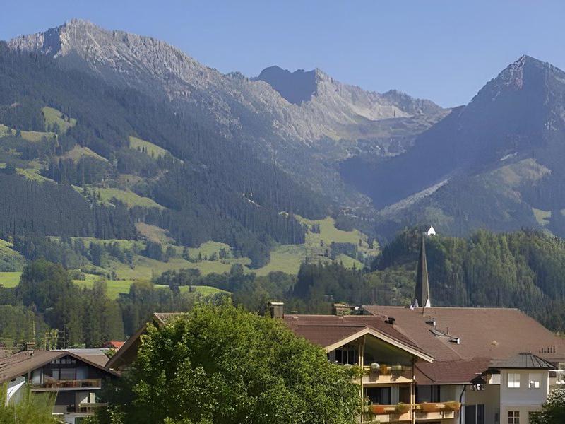 88823122805E945CF8A48D052B06A42D