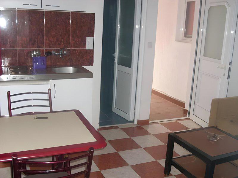 6DCA09F295D6E09F8D3A820ED0EE9D9D