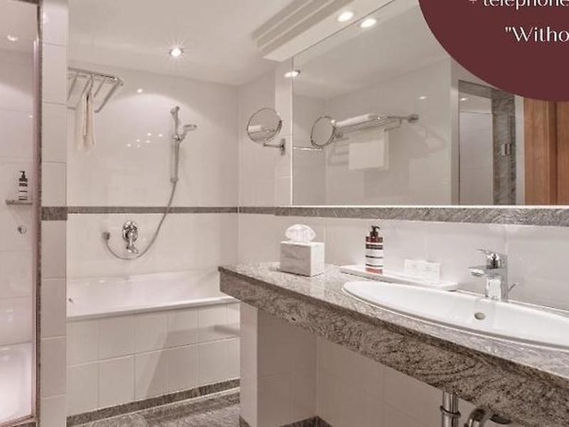 AE379D8817A28B5C13761774E62C7B72