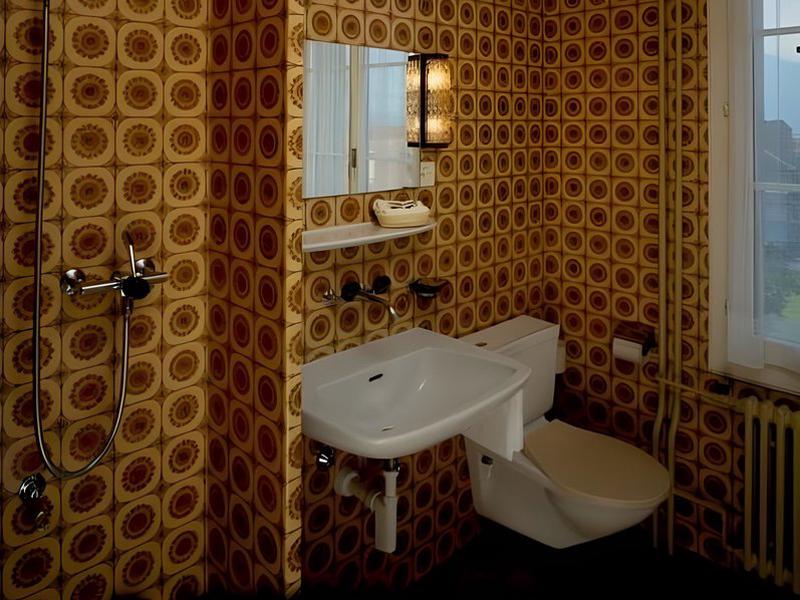 00BBA3EDF027B77832DAA3608E1B3250