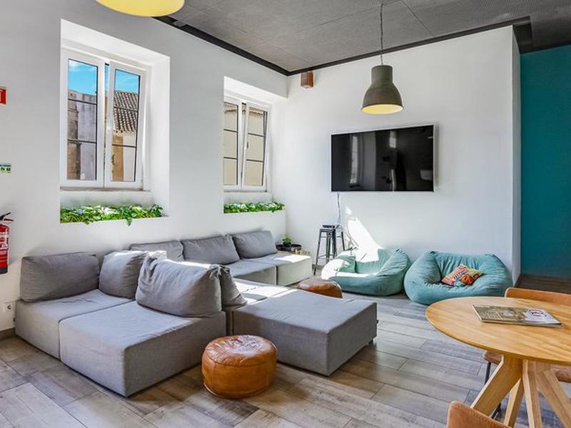 1589C6691EF857168A7D7E94211D6003