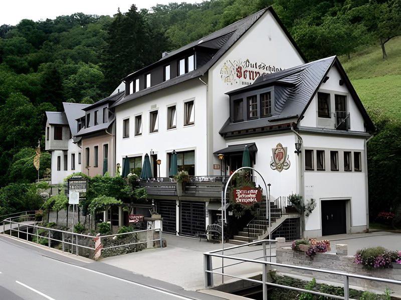 402AE36A07C43B84C54509143E93A66D