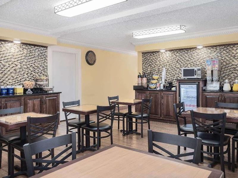 04E70708E256C44091D8DBA3A2697306