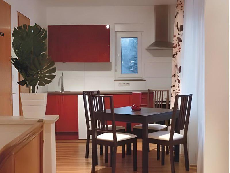 5A94893C01A95C8C652CBF5B9560098D