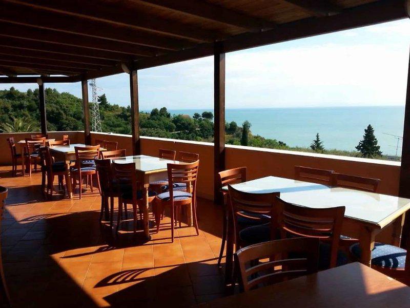 BF594073961D618C3C68AA0AD517D3F5