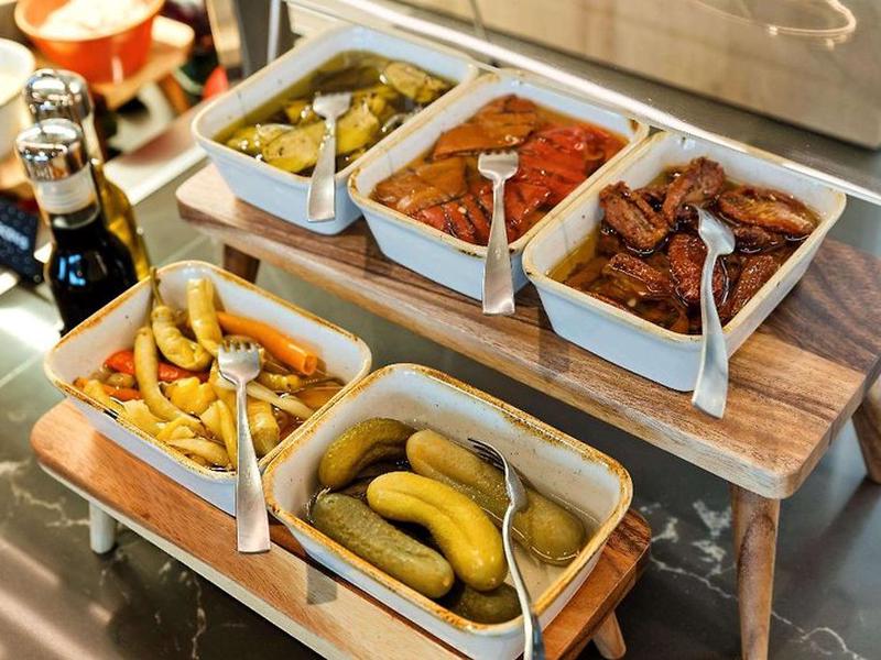 850407849FADA57809BF026142D50329