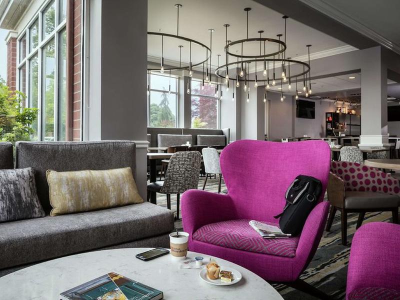 88053B792E5BACDC3EBD375F2505F9E6