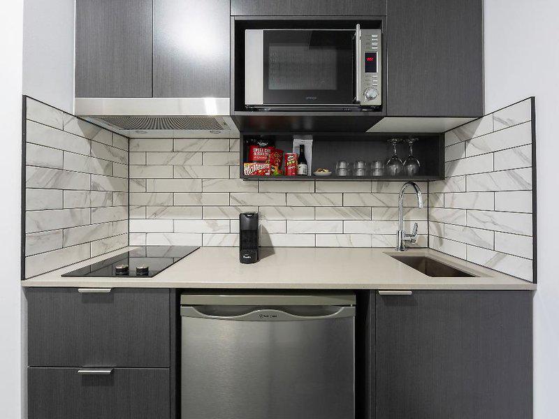 A9D85FFE3E2702C7DBD0B1699D4C715A