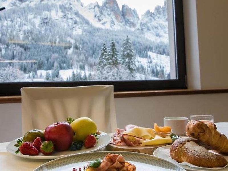 034880523B775CFC08522BE07E1C1B6C