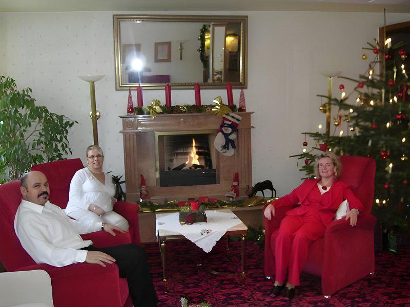 978370CCA9276F09AD4A731D68500E8B