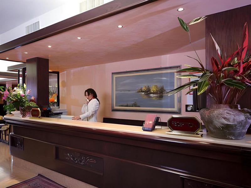 D9DE41D625656E590D177F06CC39E49A