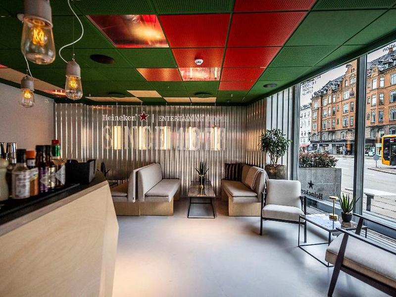 2032F48D4C6FDF84A2C5A30ABC8CFBA9