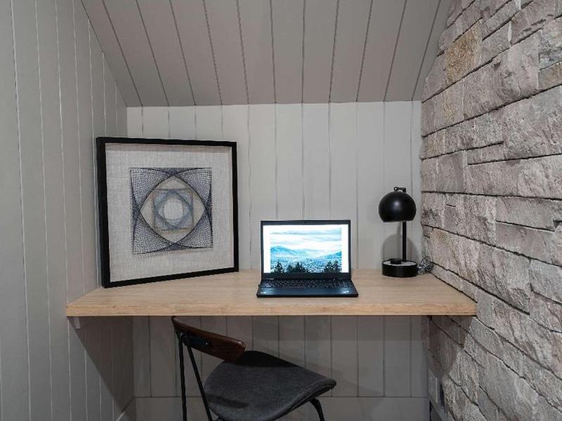 CB9ABD86C41951D7CB43C7F47EC96CE9