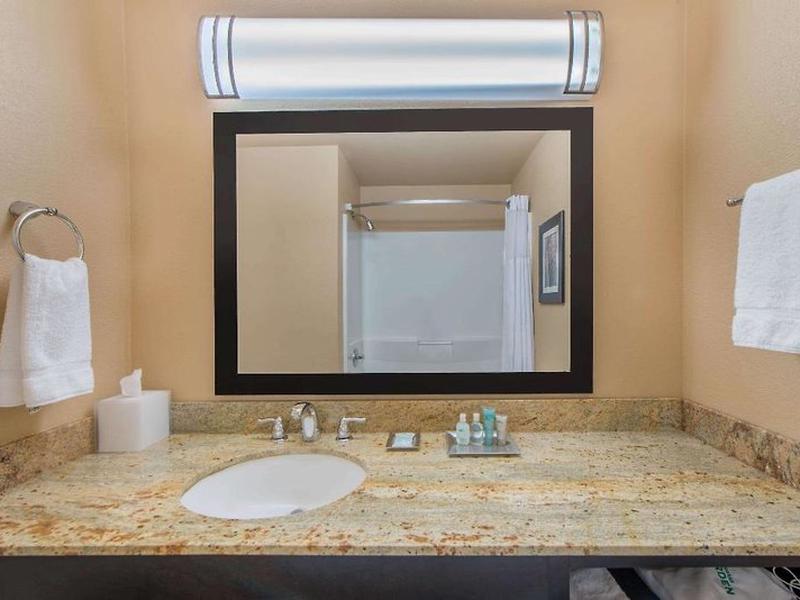 9C5D21A5018F27835D2DF1212E97325C