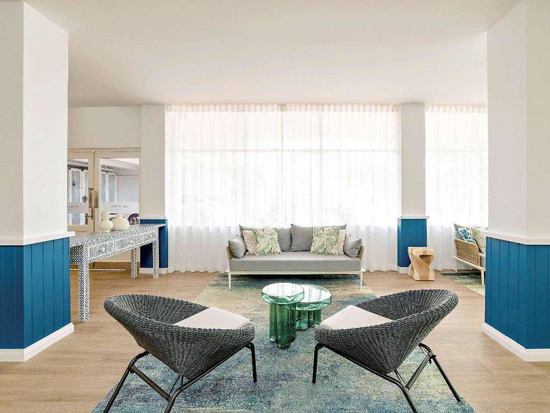 3DB1753F74AAE99C78273BD77512A246