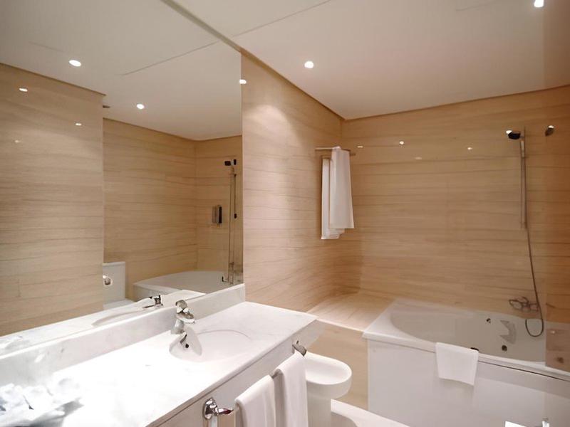 B75CB5A439DE197E56BB4DF248FC882F