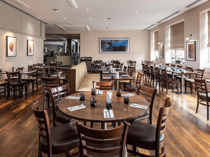 2227127FB683F70D94C25B7211E8114B