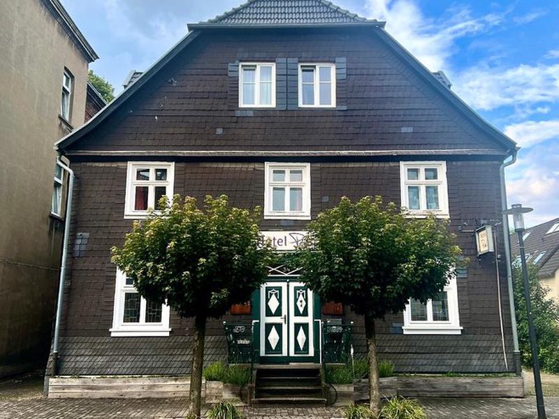 6746B5676187006FF5FAD48001693A1B