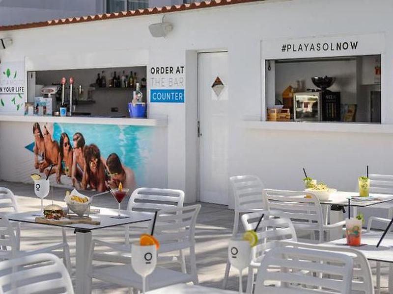 966FBC4663A04EBA5545F37533DDFBB4