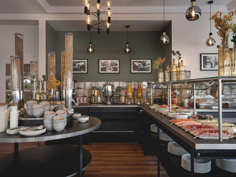 7E5CAF4DFC95BEBF70DDE41869716D83