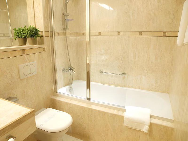 58F4445F4B001FBA36A94FF5ACC62515