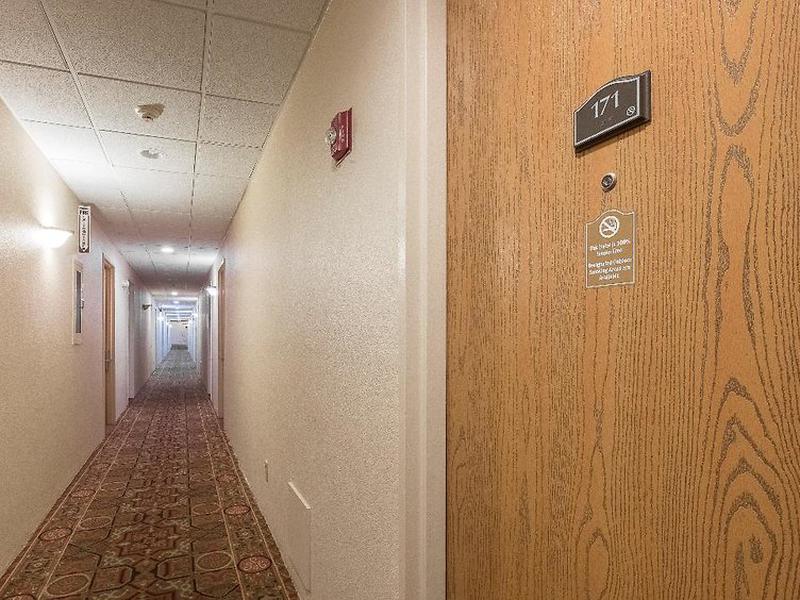 B6DF727040B0255DE806283BAE26D3DB