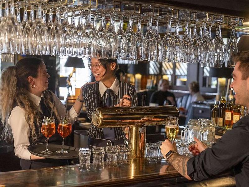 822277CD82C5F66C84E45F43A506381B