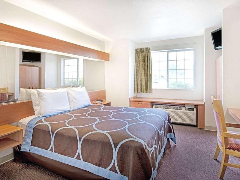 8EED696B4CA080271EEEF87FA52B982D