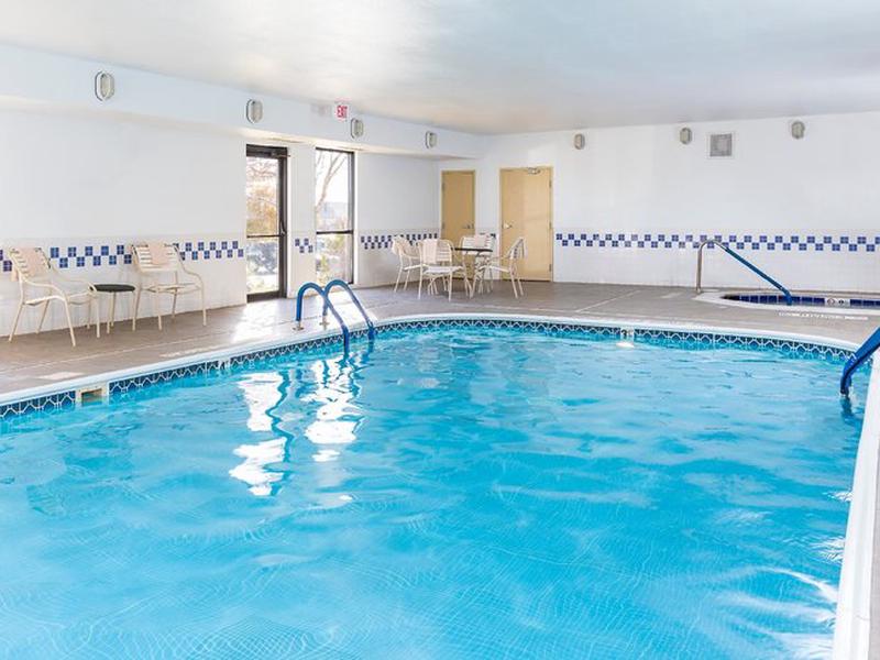 22EF7AD8CCA18D02A8B301AEB878F9EF